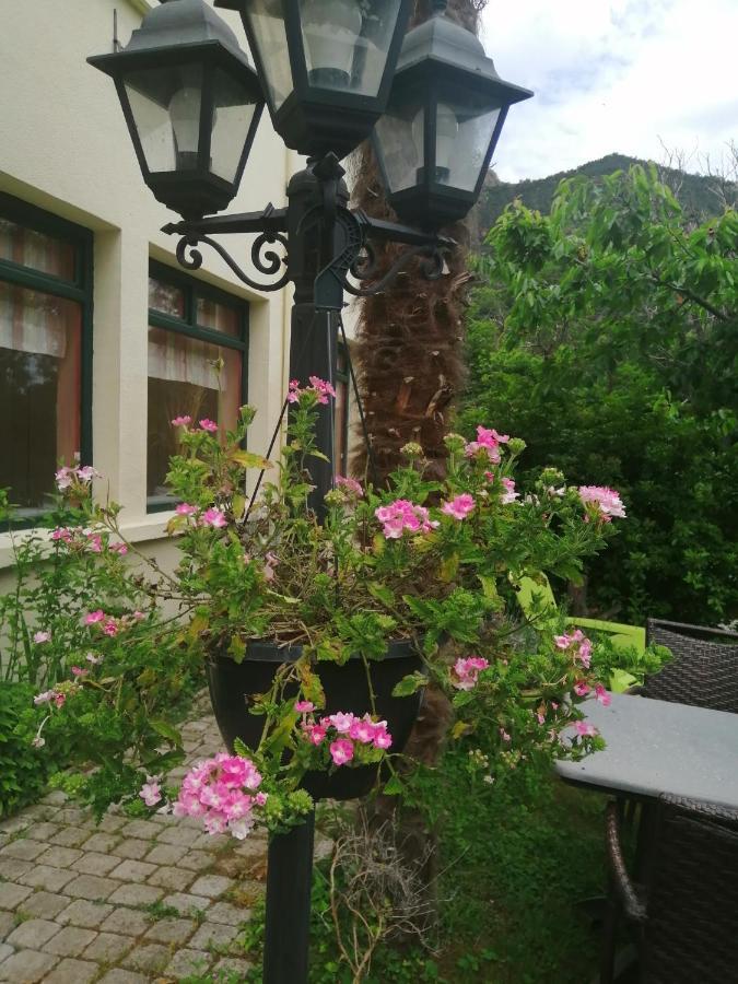 La Mirabelle-Casteil Country House Exterior photo
